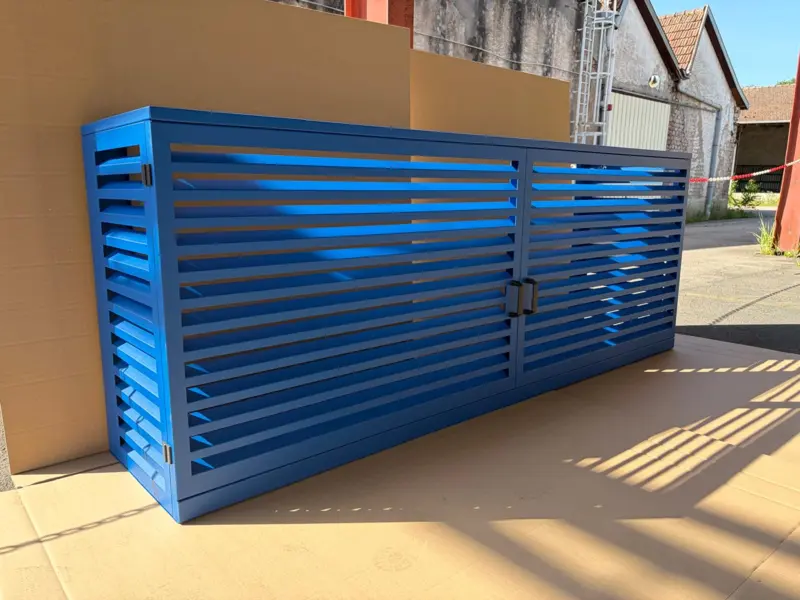 Cache Clim Design en Aluminium – Protection Élégante avec Portes et Poignées